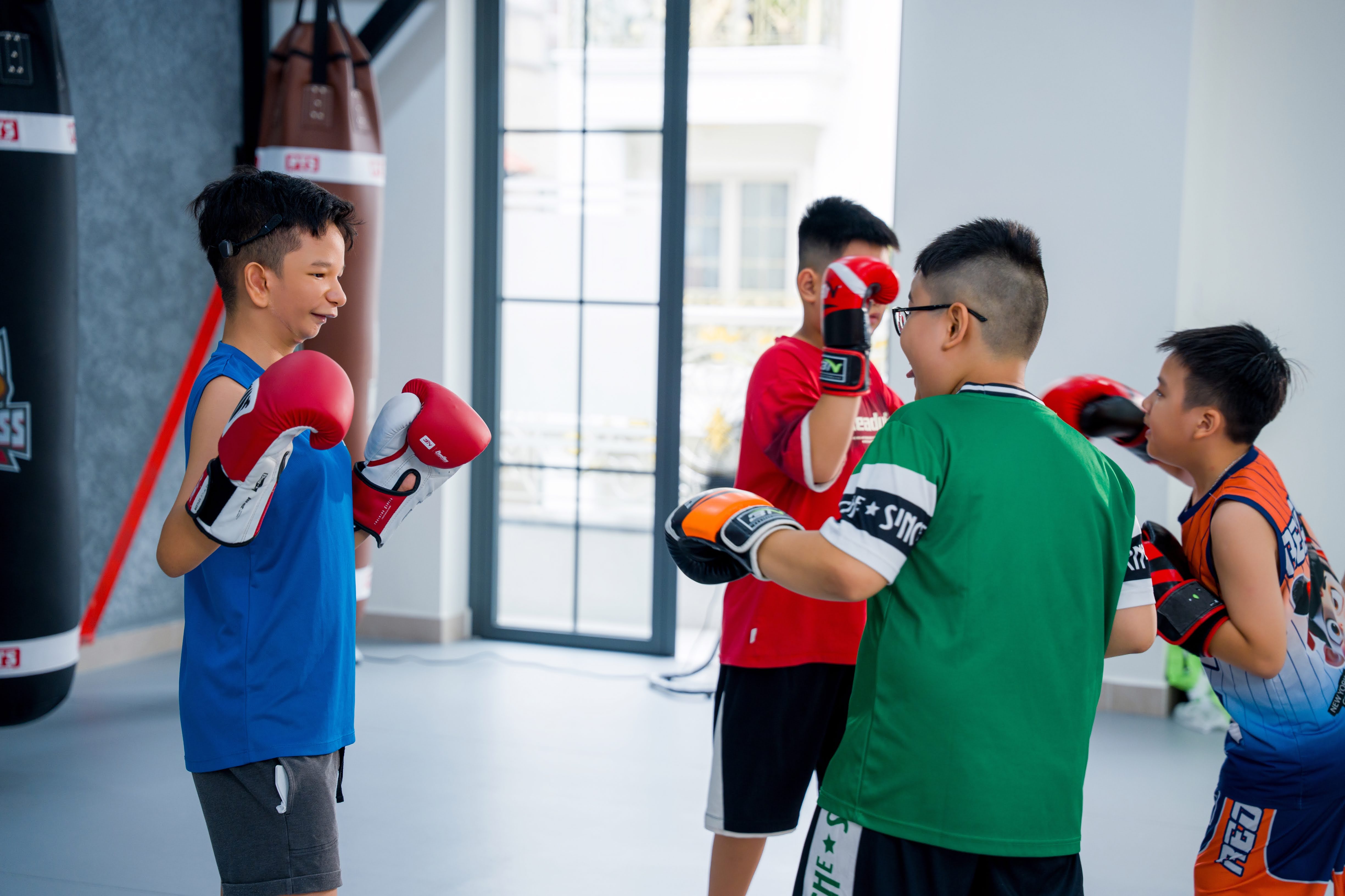BOXING CHO TRẺ: LỢI ÍCH VÀ ĐỘ TUỔI PHÙ HỢP